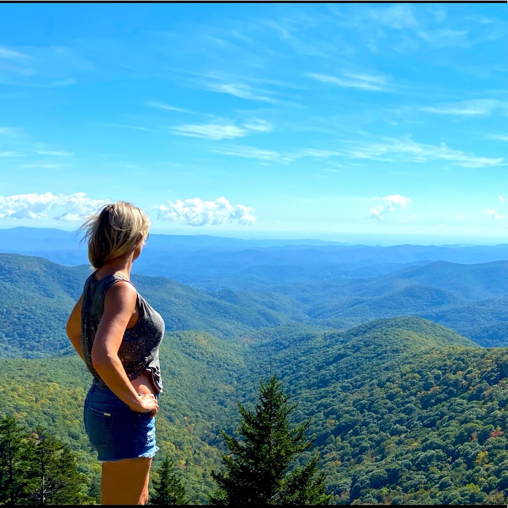 Meet your Posher, Brooke